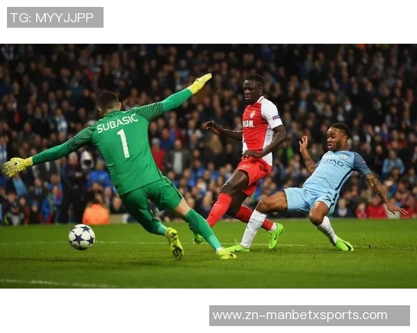 塞梅尼奥精彩表现助球队获胜费迪南德赛后调侃别放走他