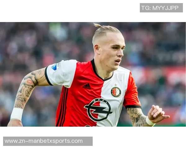 拜仁关注费耶诺德19岁边卫雷德视其为右后卫首选目标